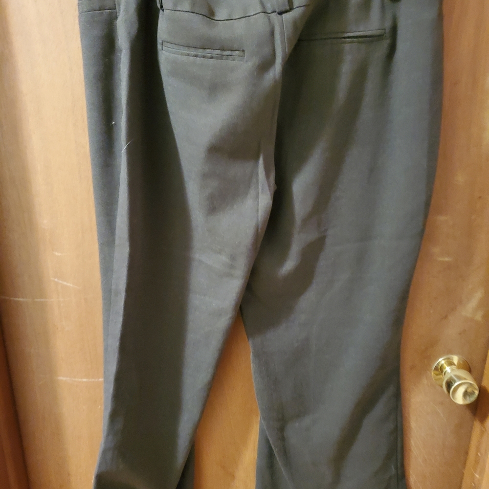 Dress pants - Picture 2 of 2